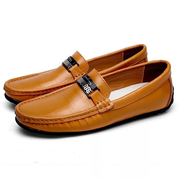 Shoes - Picture 2 of 5